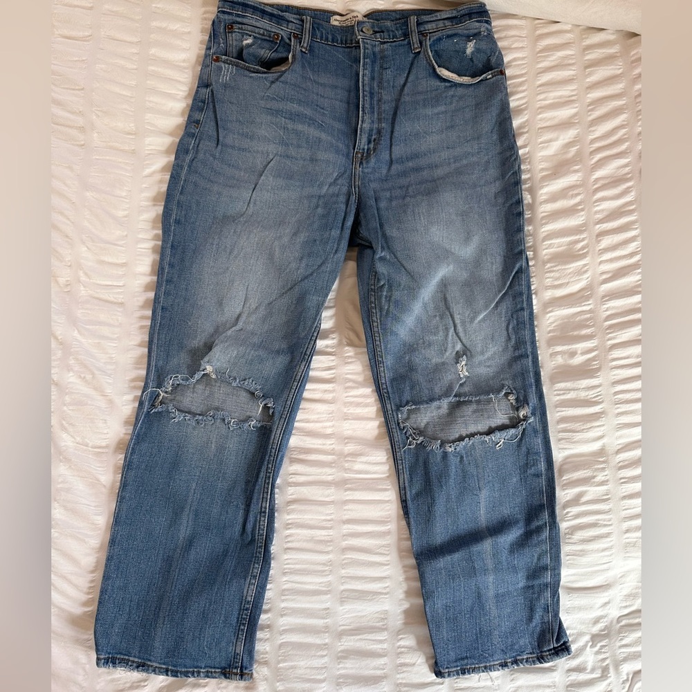 Abercrombie ultra high rise ankle straight jeans size 31